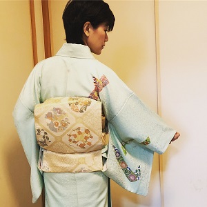 訪問着back